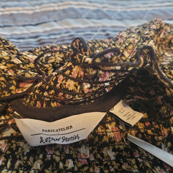 & Other Stories Sz 0 Sheer Smocked Mock Neck Lined Floral Print Mini Dress - Picture 9 of 11